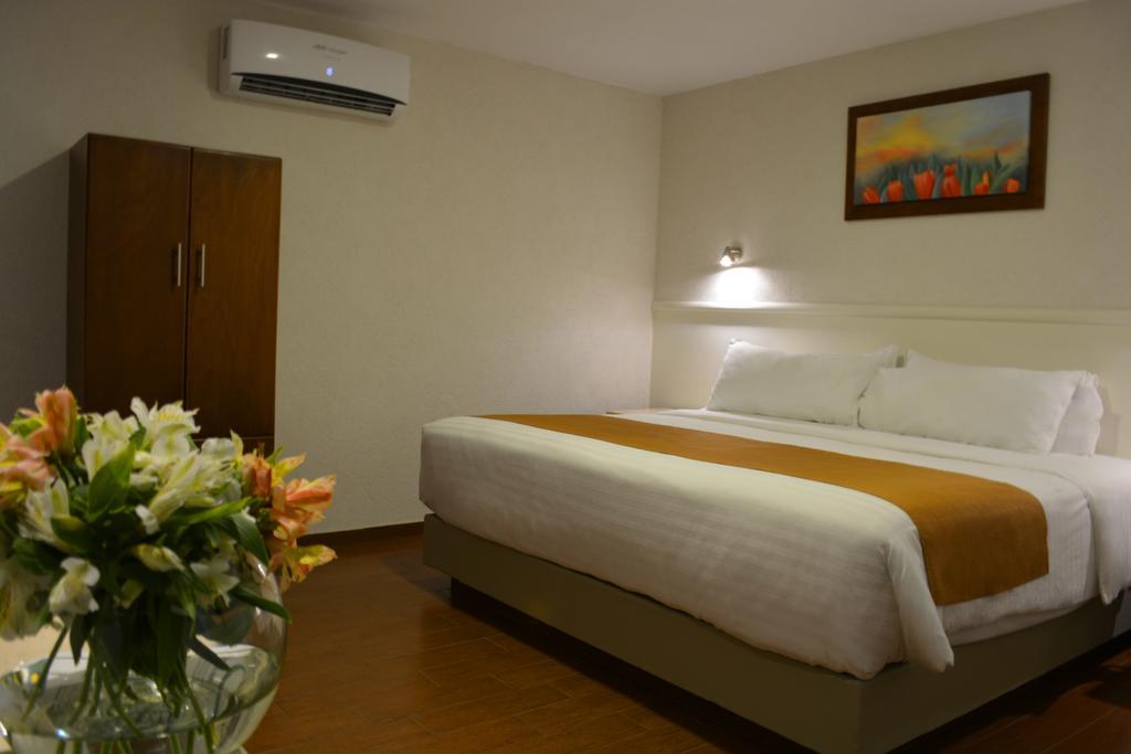 Eco Express Hotel Zamora Самора де Идалго Стая снимка